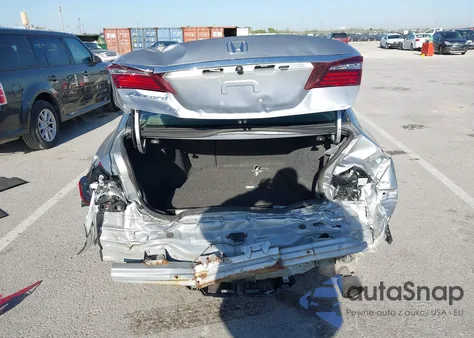2017 Honda Accord Ex-L z USA, uszkodzony, nr VIN 1HGCR2F98HA073936